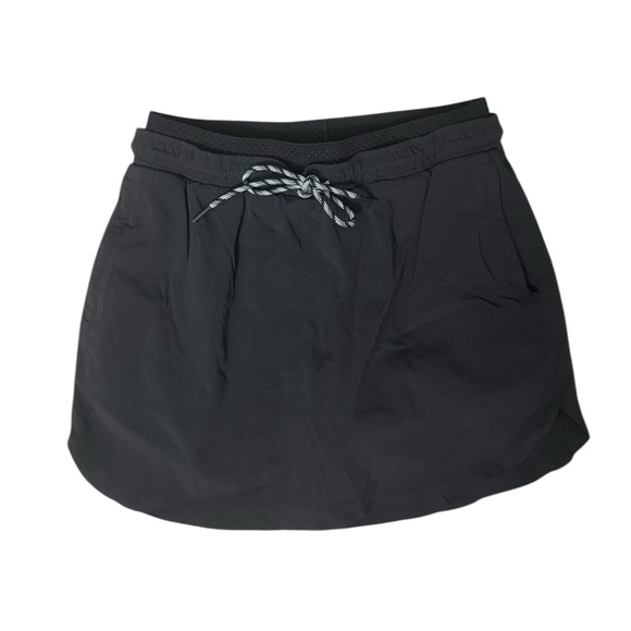 Athleta Black Crest Skort Size 6 - Picture 2 of 5